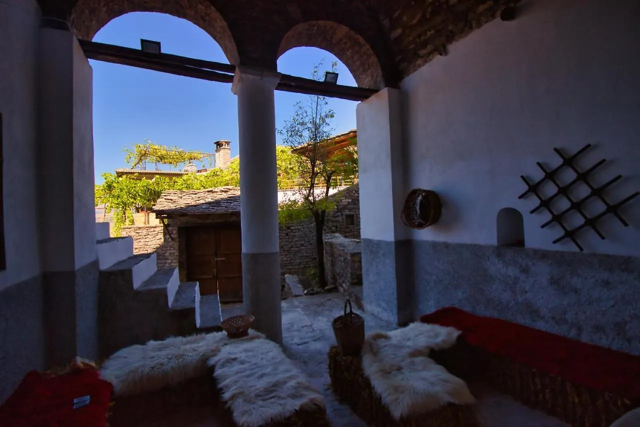 Villa 1800'S Gjirokastër