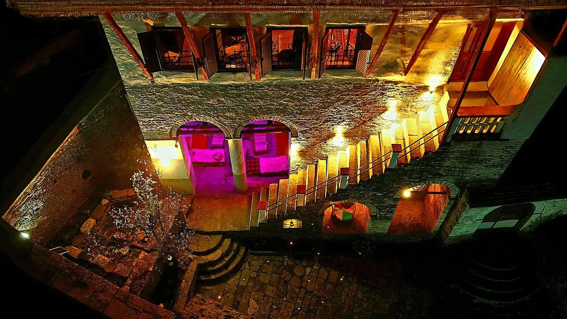 Villa 1800'S Gjirokastër