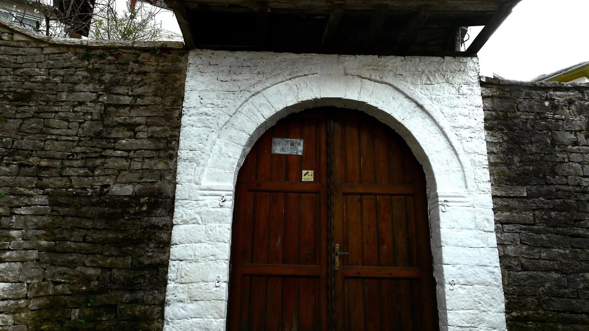 Villa 1800'S Gjirokastër